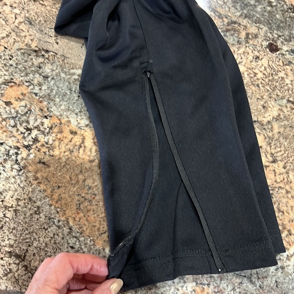 NWT Reebok Joggers - Picture 8 of 8